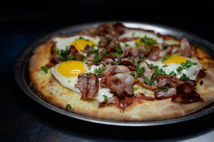 Bacon Recipe - Pita With Eggs, Chives and Bacon